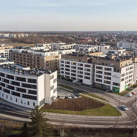 To Be - Golden Apartament *